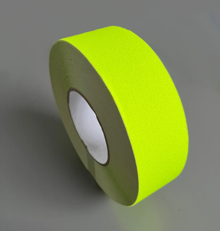 Taśma Antypoślizgowa Fluo Żółta 50mm Samoprzylepna.jpg